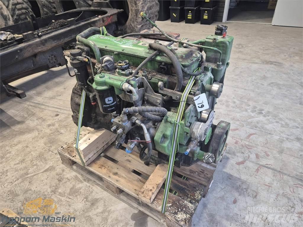 John Deere 1510e 发动机