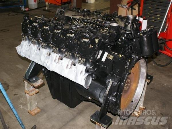 Mercedes-Benz OM404 发动机