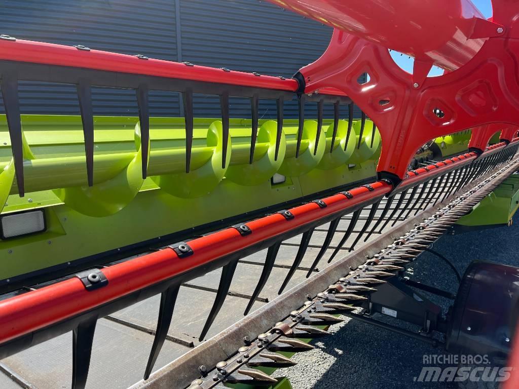 CLAAS Lexion 8800TT 联合收割机