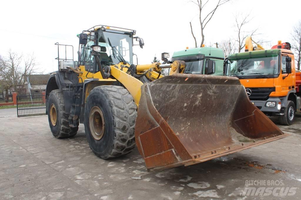 Komatsu WA 470-7 轮式装载机