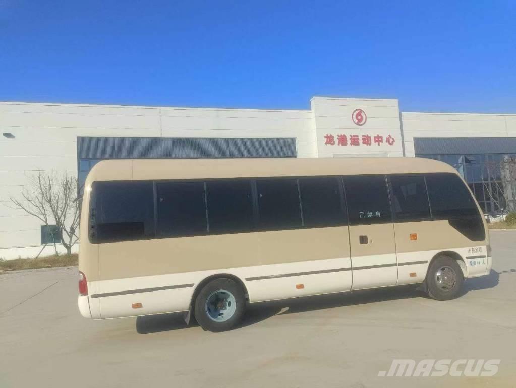 Toyota Coaster Bus 迷你巴士