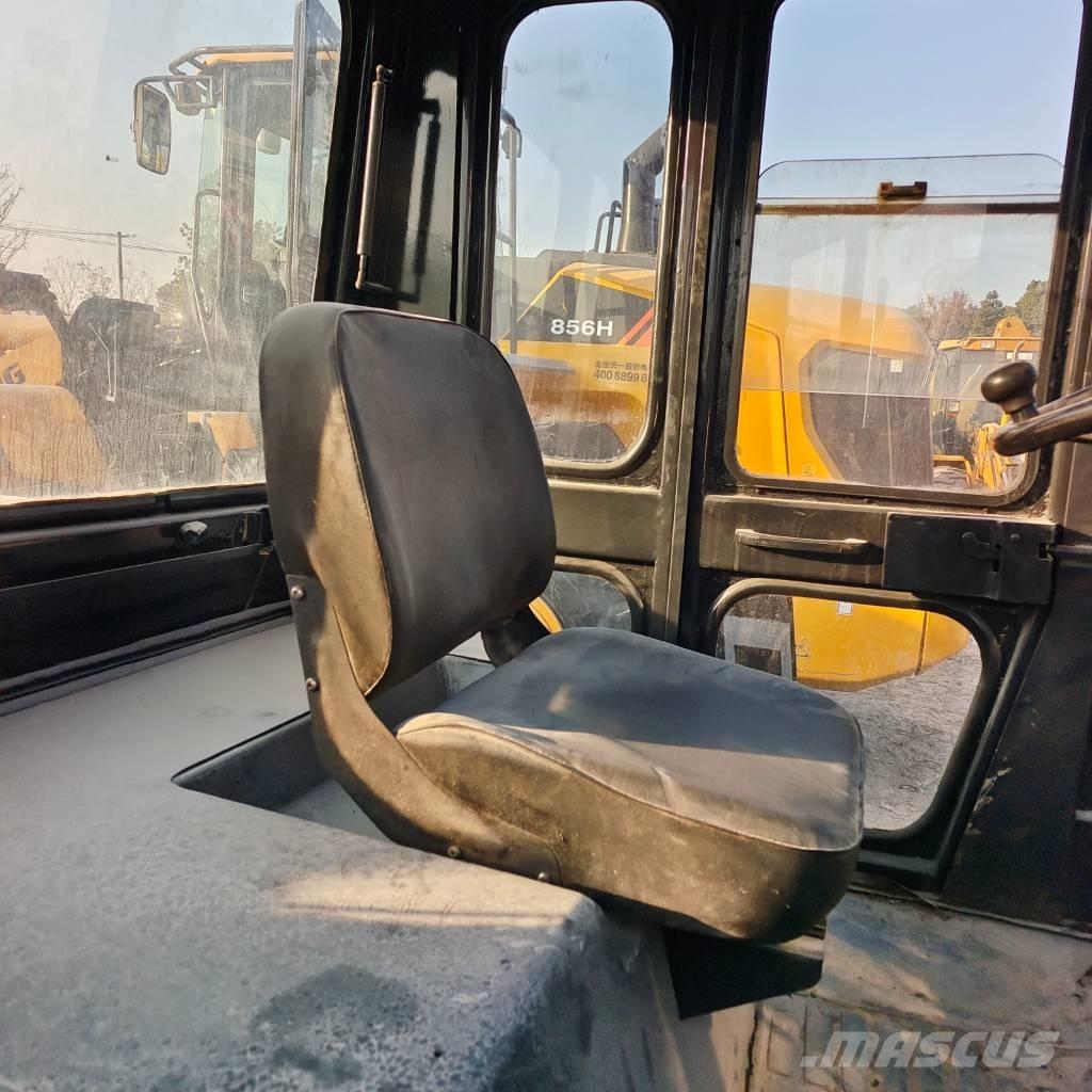 TCM FD 100 柴油叉车