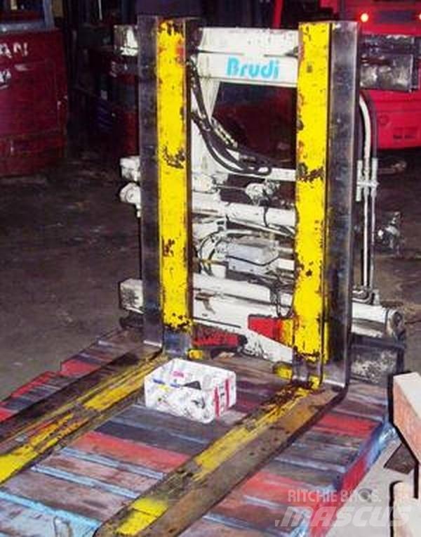  Twin pallet handler 手动码垛机
