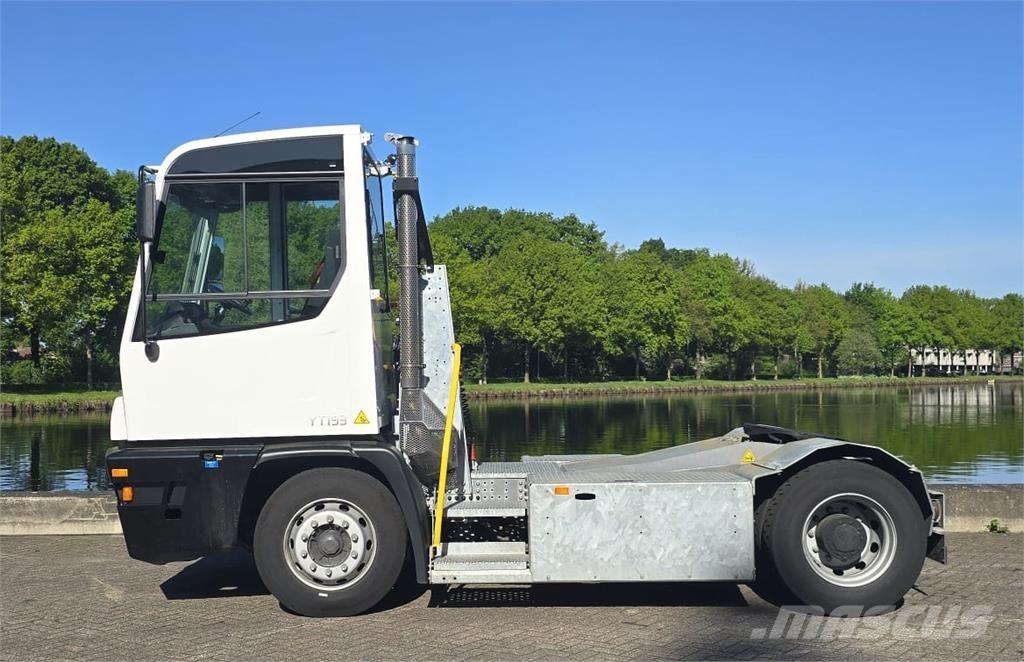 Terberg YT193 码头牵引车