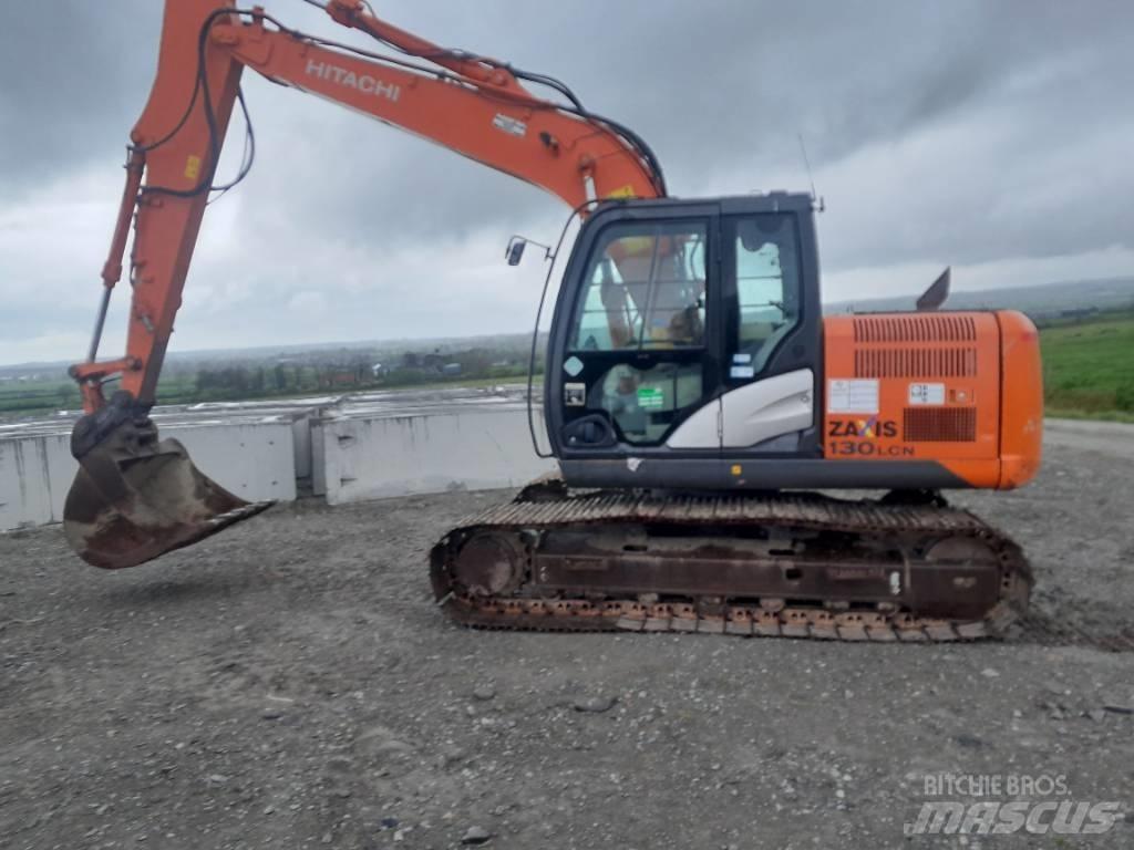 Hitachi Zaxis 130-5 履带挖掘机
