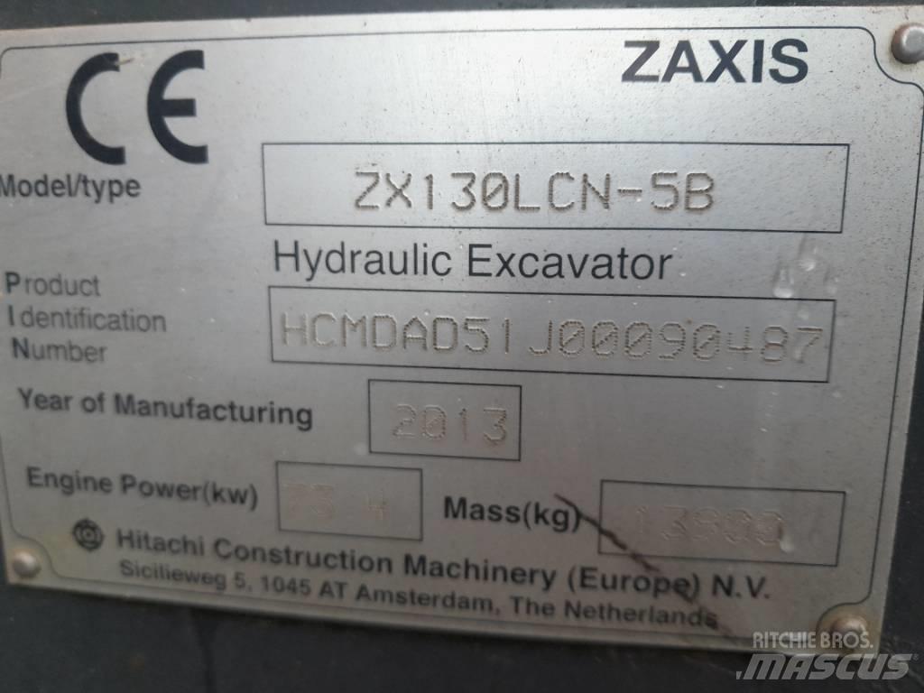 Hitachi Zaxis 130-5 履带挖掘机