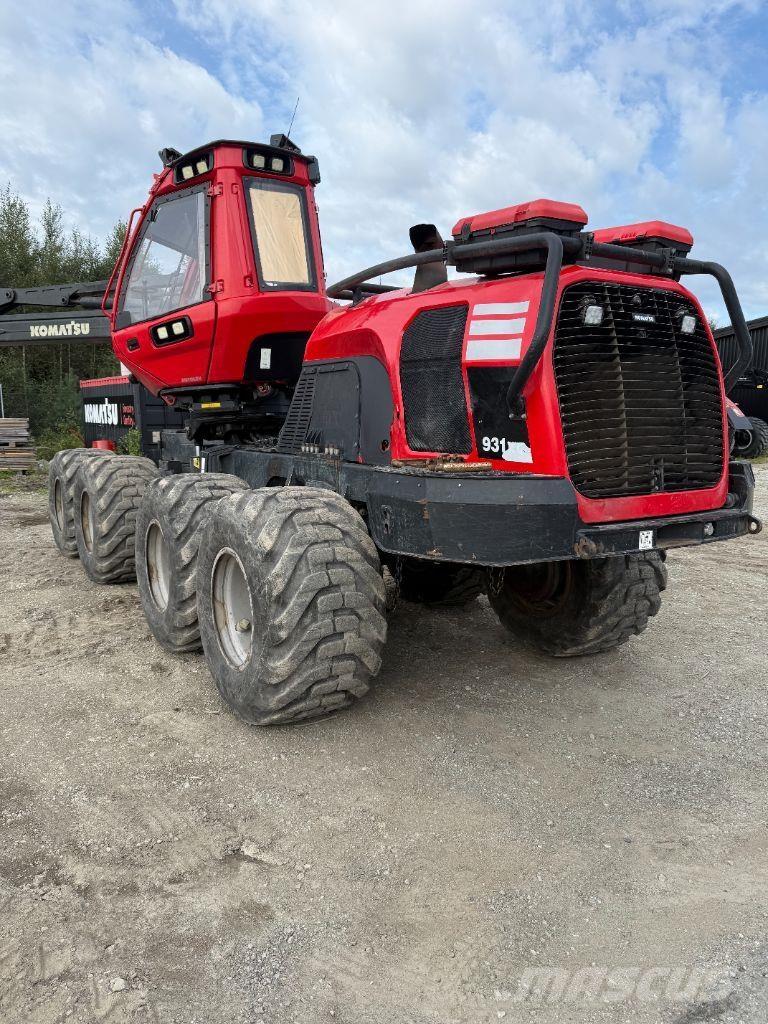 Komatsu 931XC / C144 收割机