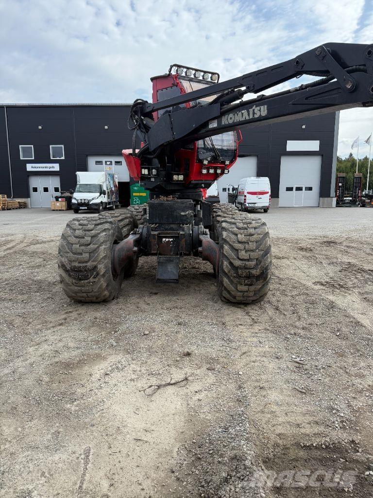 Komatsu 931XC / C144 收割机