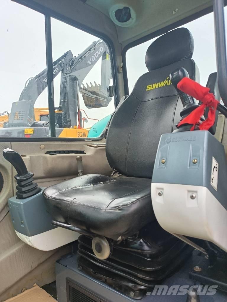 Sunward SWE 80 履带挖掘机