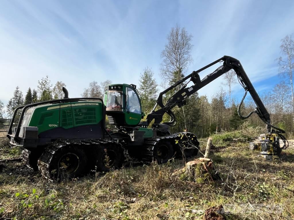 John Deere 1270G 8W 收割机