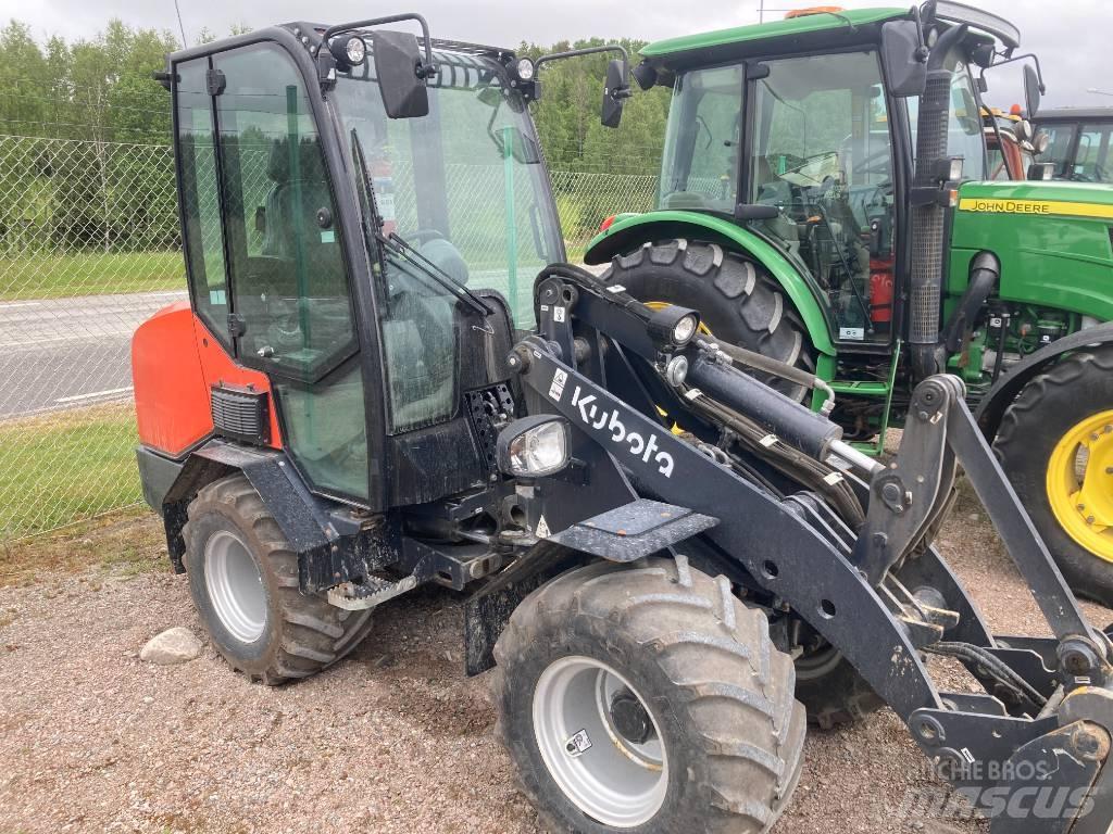 Kubota RT 280-2 滑移装载机