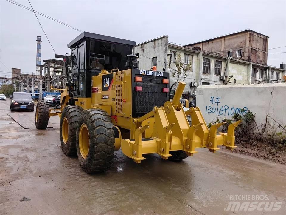CAT 140K 平地机/推土机