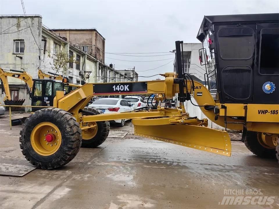 CAT 140K 平地机/推土机