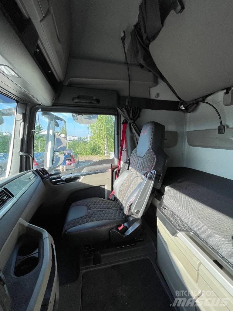 MAN MAN Dragbil 6X2 牵引车
