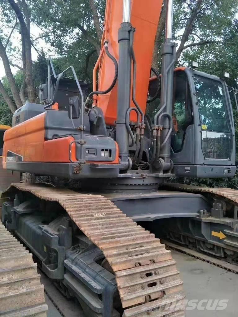 Doosan DX 530 LC-5 履带挖掘机