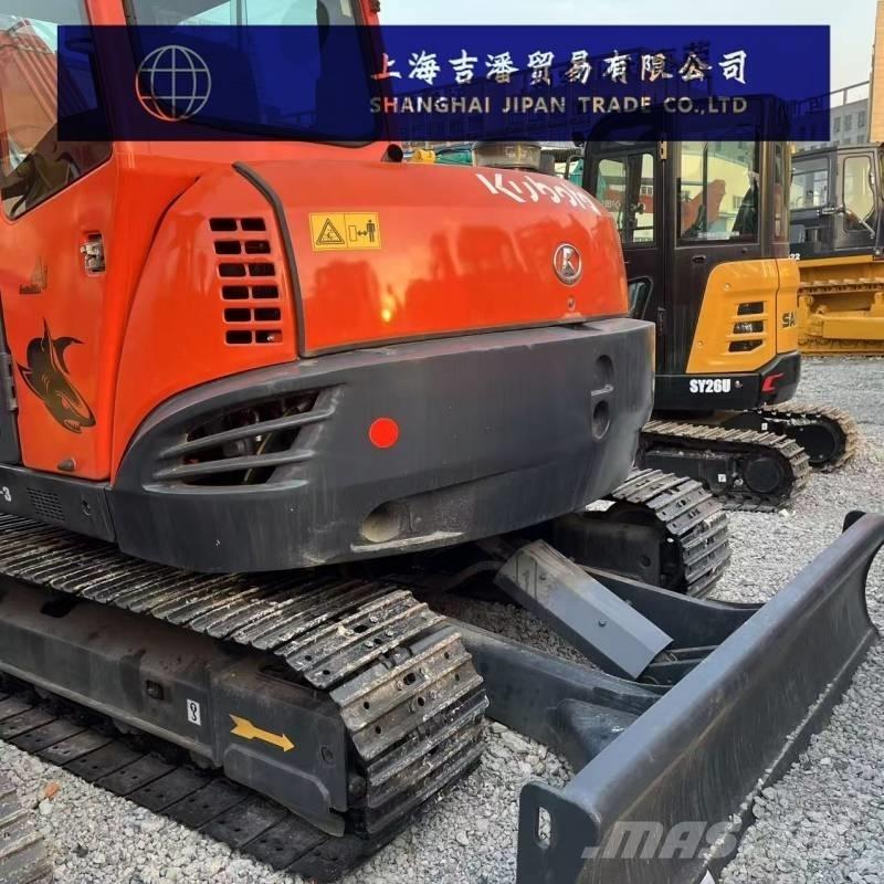 Kubota KX 185 中型挖掘机