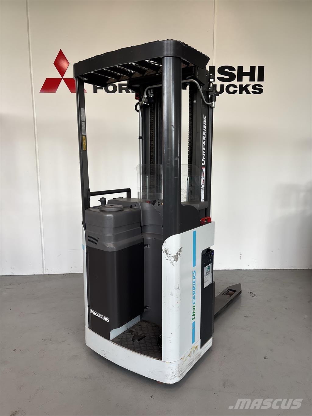 Atlet A160 行走式堆垛机