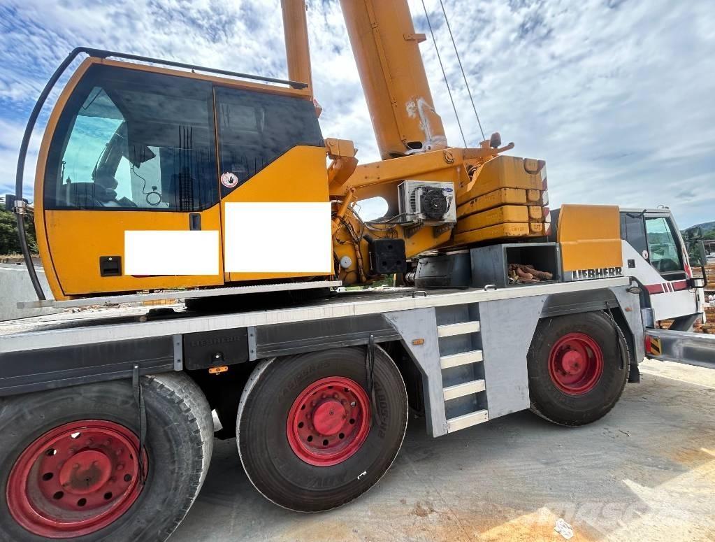 Liebherr LTM 1055 全地面起重机︳移动式起重机