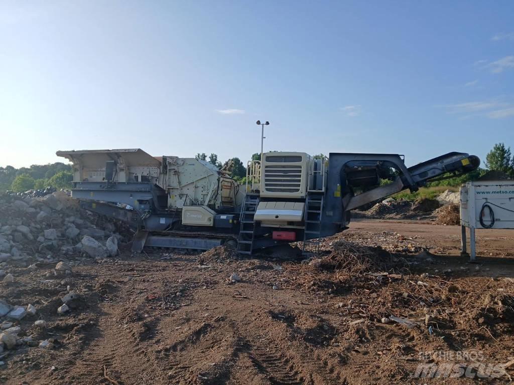 Metso 1213 移动式破碎机
