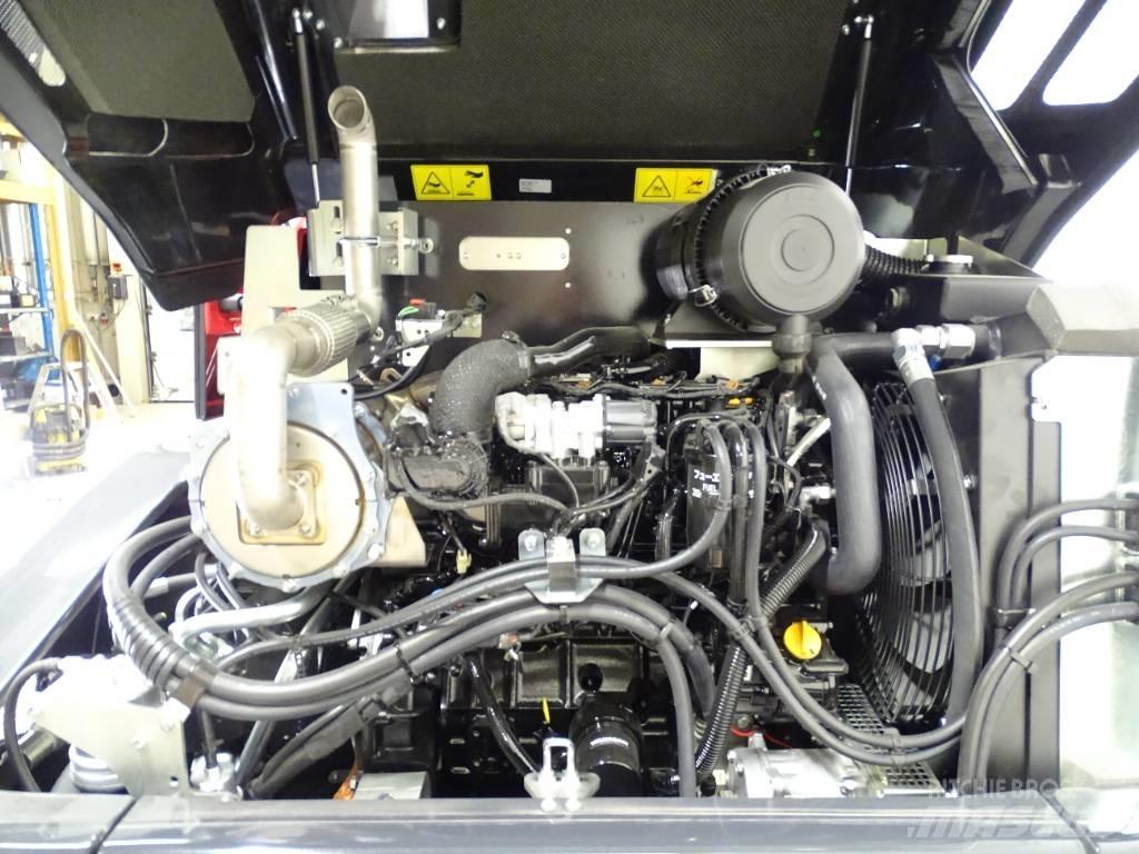 Yanmar V 100-5 轮式装载机