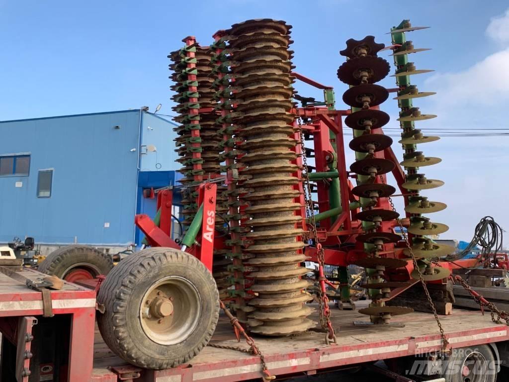 Unia Ares 60 TXL 圆盘耙