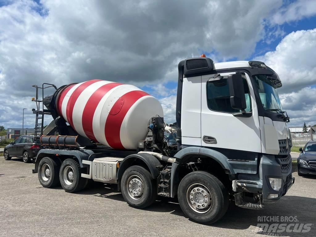 Mercedes-Benz 3244 混凝土搅拌车