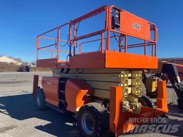 JLG 4394 RT 曲臂高空工作平台