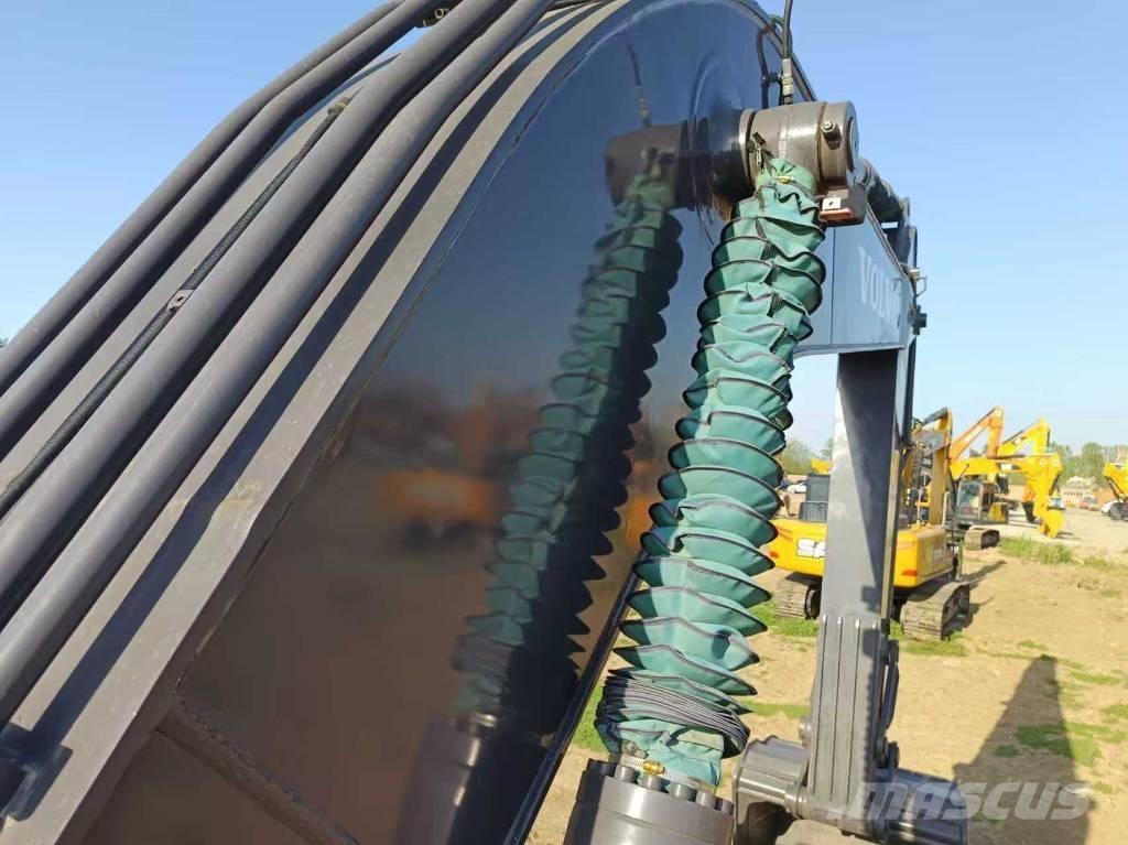 Volvo EC 250 D L 履带挖掘机