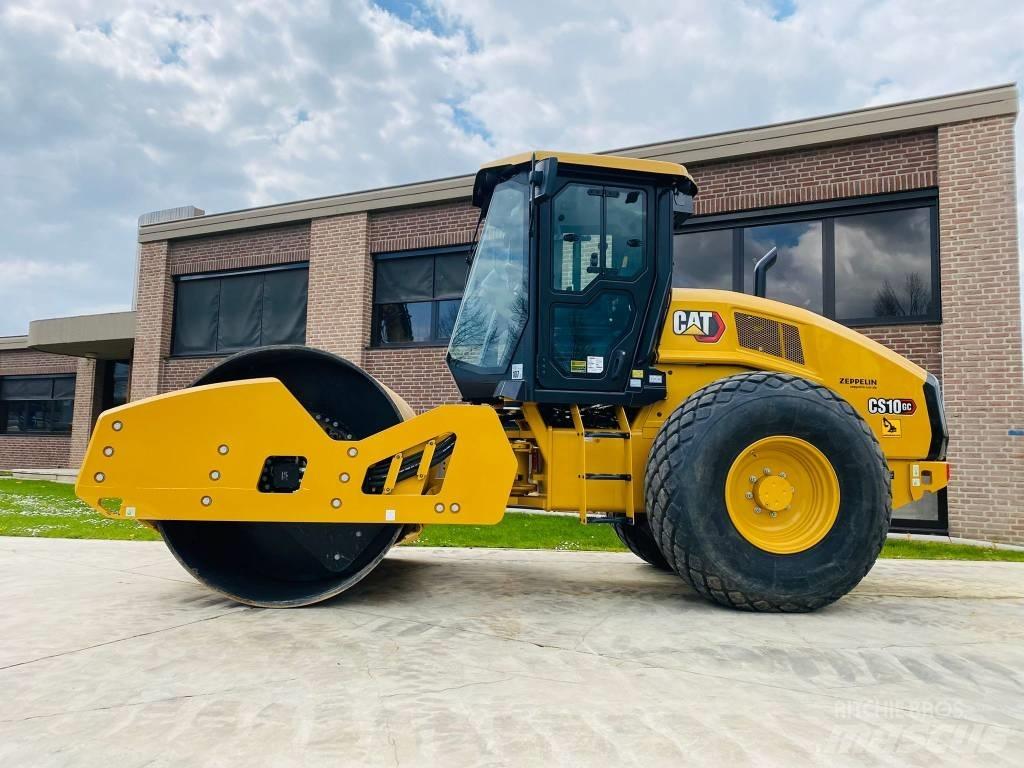 CAT CS 10 GC 单轮压路机