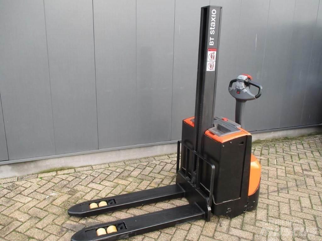 BT SWE 080L 手推堆垛车