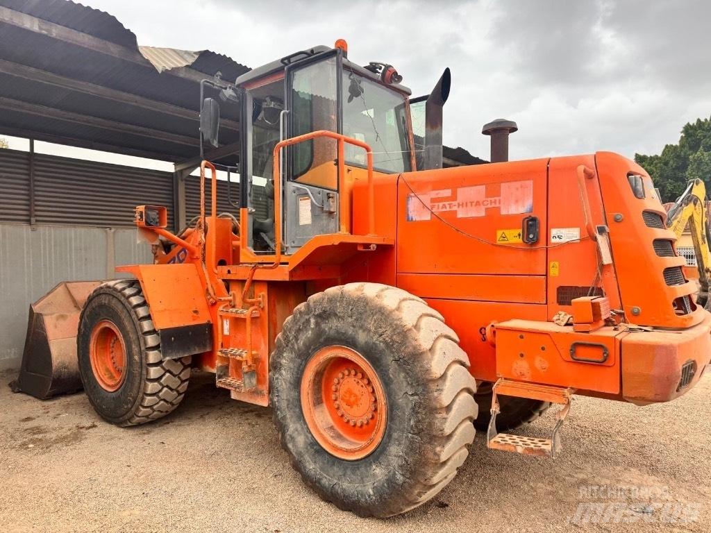 Hitachi W 170 轮式装载机