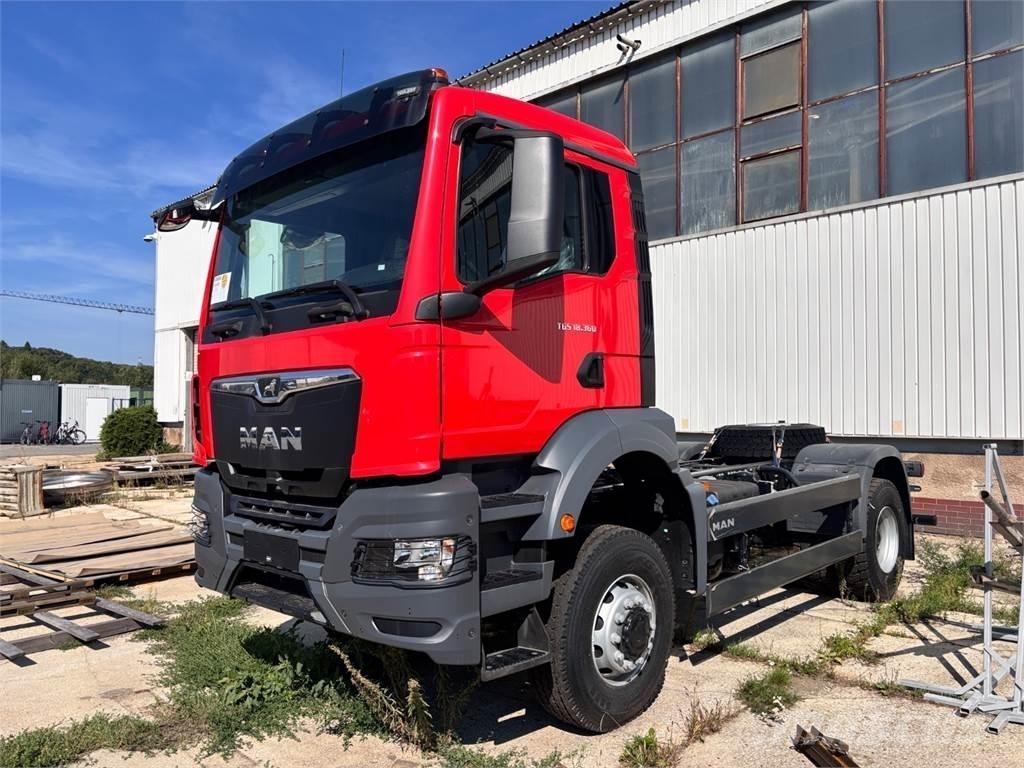 MAN TGS 18.360 4X4 牵引车
