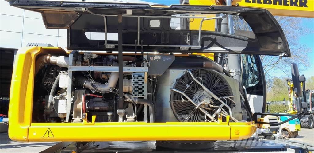 Liebherr A920 轮式挖掘机