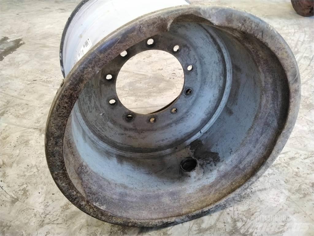 Valmet 860 24x26,5 轮胎、车轮和轮圈