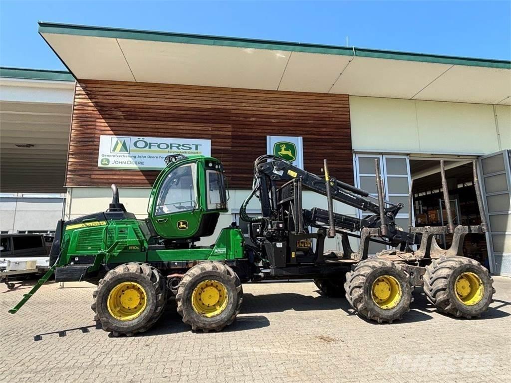 John Deere 1510 G 集运机