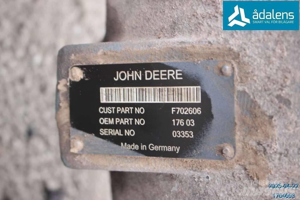 John Deere 1510 底盘和悬架