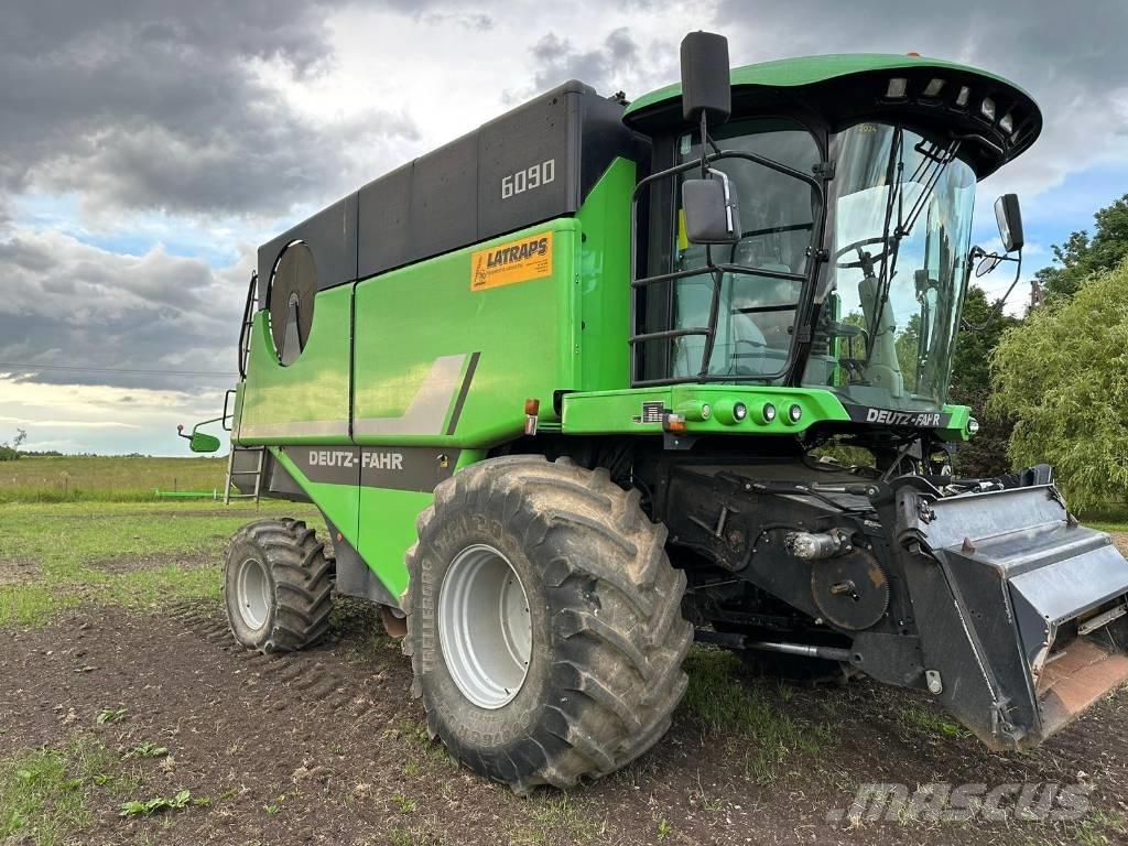 Deutz-Fahr 6090 HTS 联合收割机