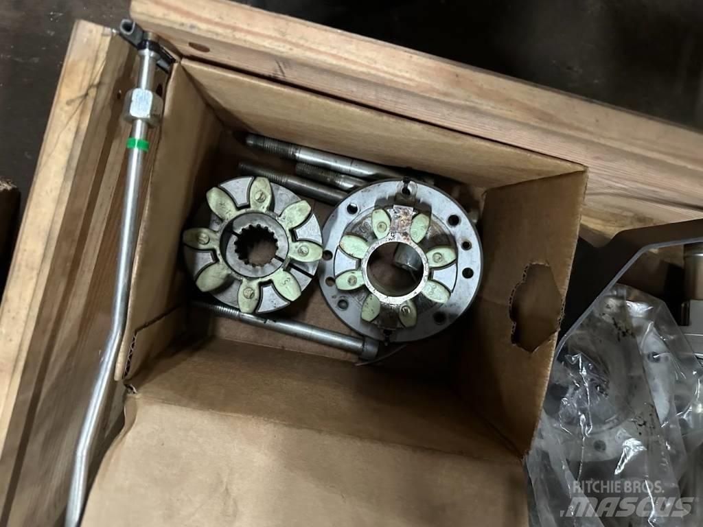 CLAAS Axion 800 其他拖拉机配件