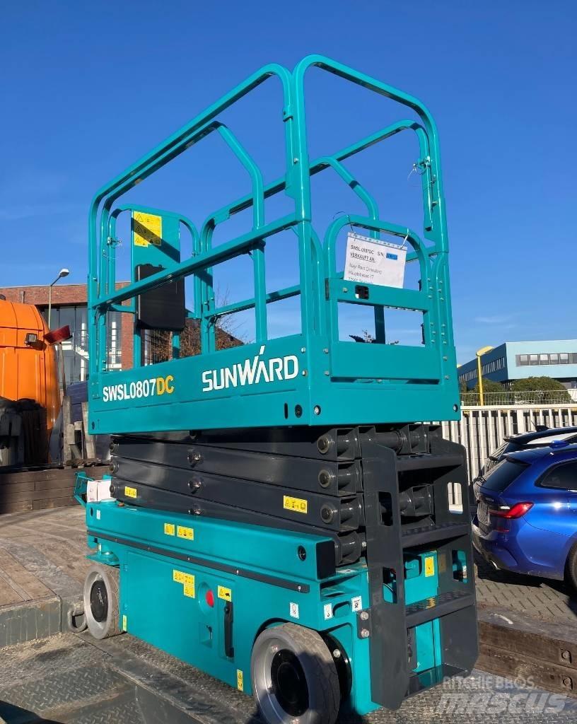 Sunward SWSL0807DC 剪叉式升降机