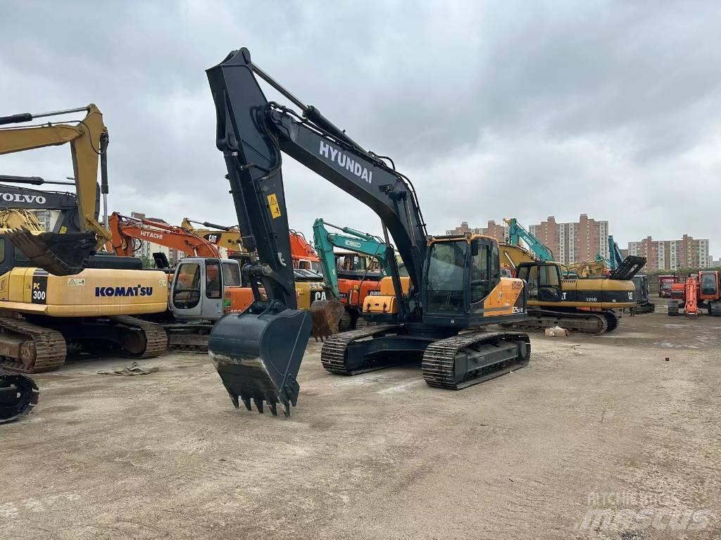 Hyundai 225LC-9T 履带挖掘机