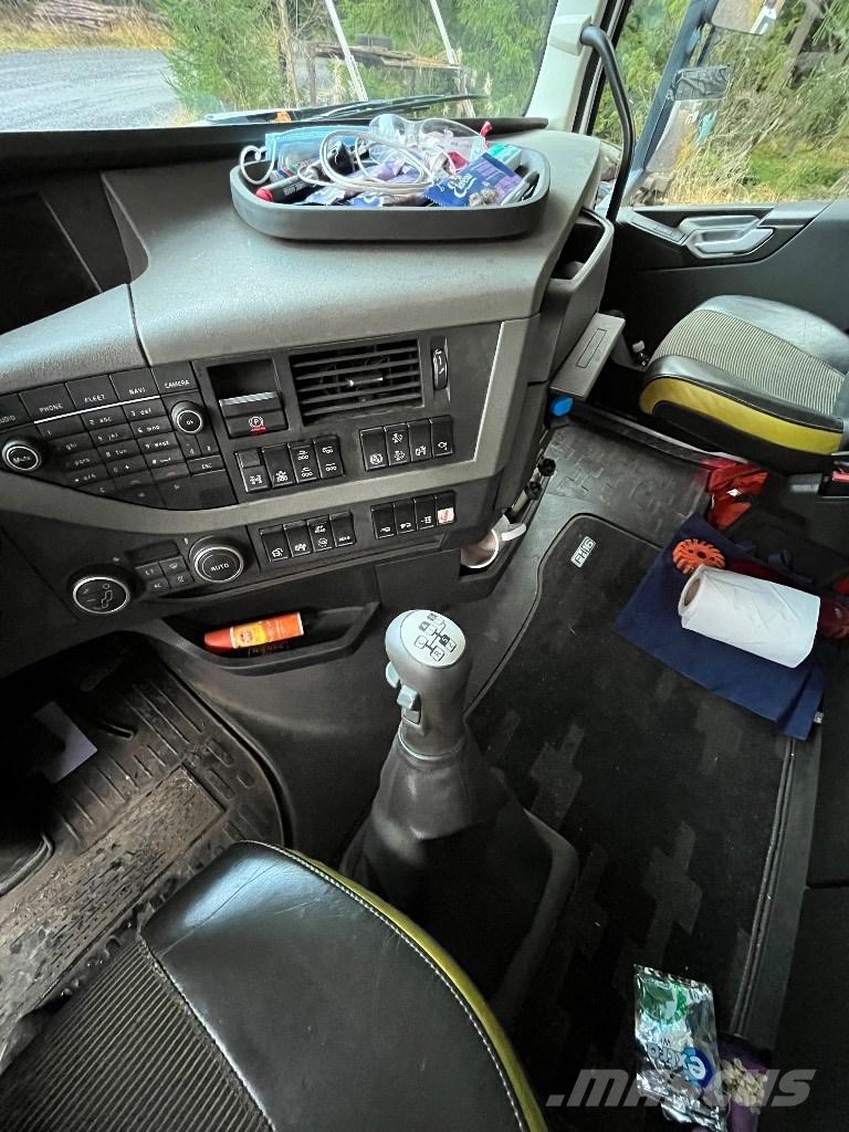 Volvo FH 16 550 木材运输车