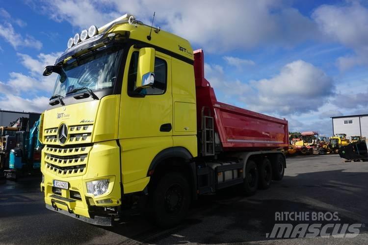 Mercedes-Benz Arocs 自卸式货车
