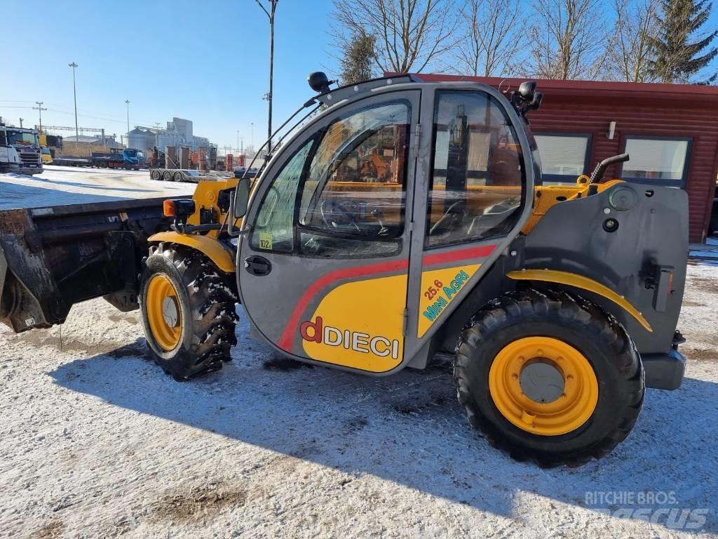 Dieci Mini Agri 25.6 伸缩轮式装载机