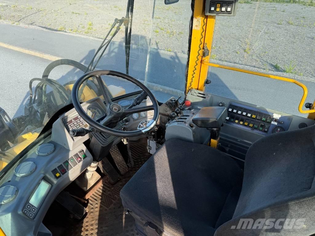 Volvo L 70 C 轮式装载机