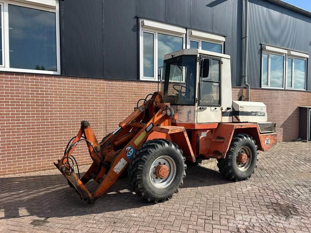 Schaeff SKL851 轮式装载机