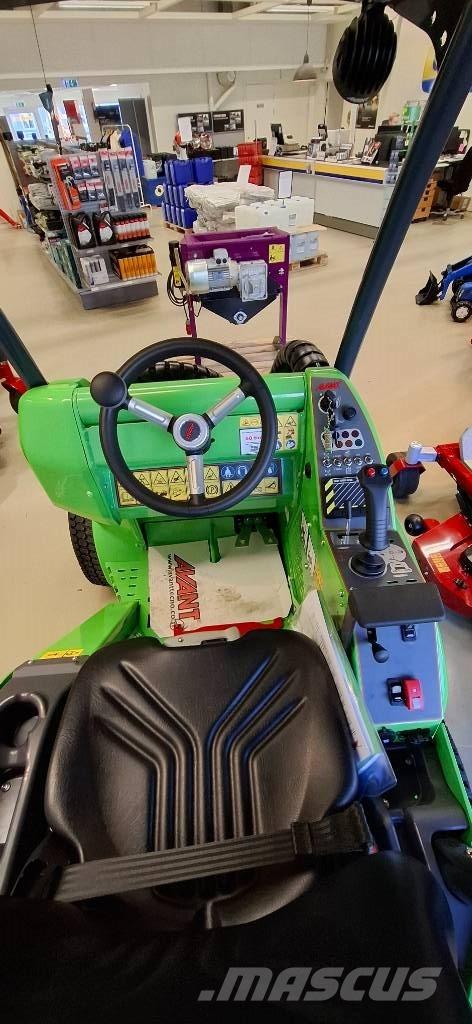 Avant 528 多功能装载机