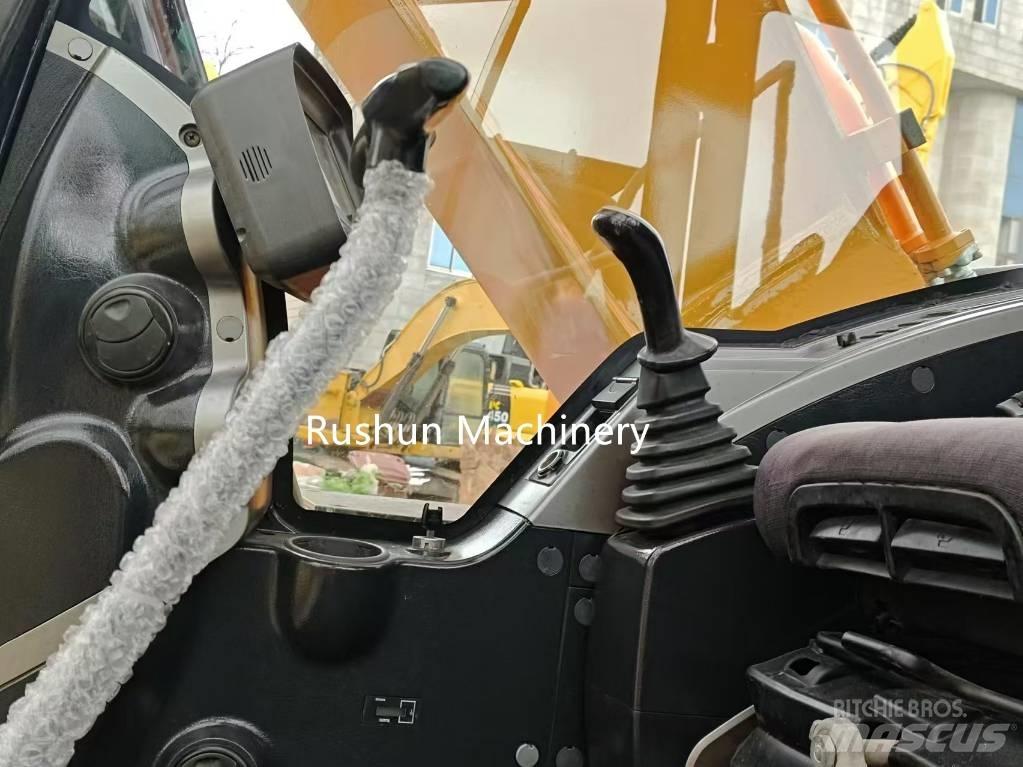 Hyundai 220 中型挖掘机