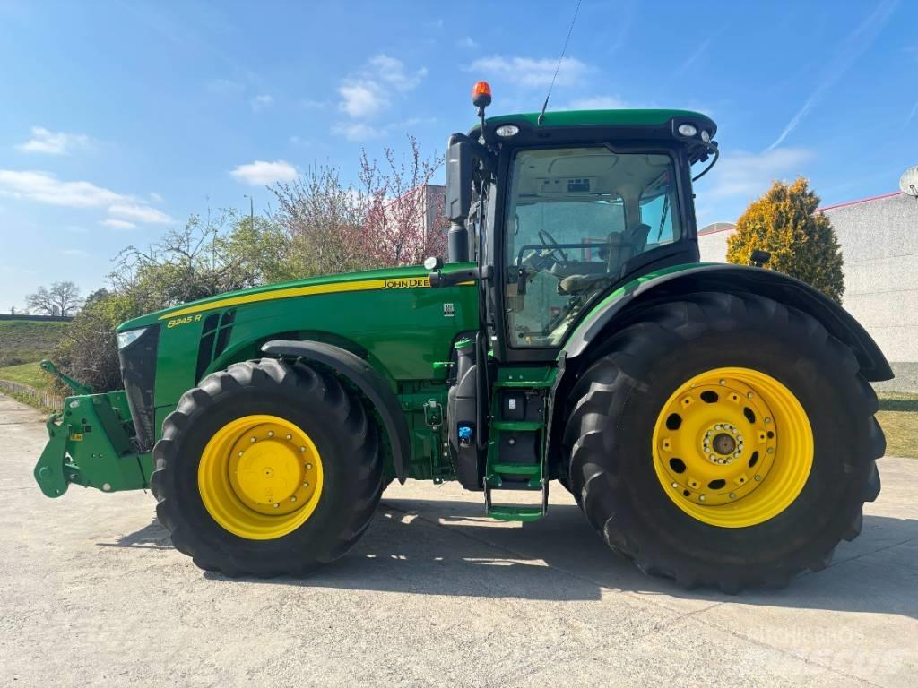 John Deere 8345 R 拖拉机/农用车