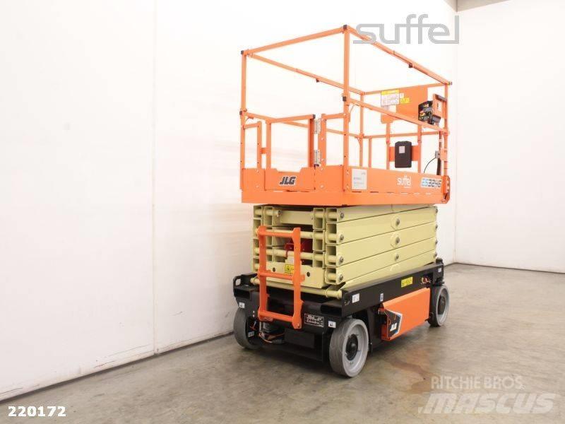 JLG 3246 ES 剪叉式升降机