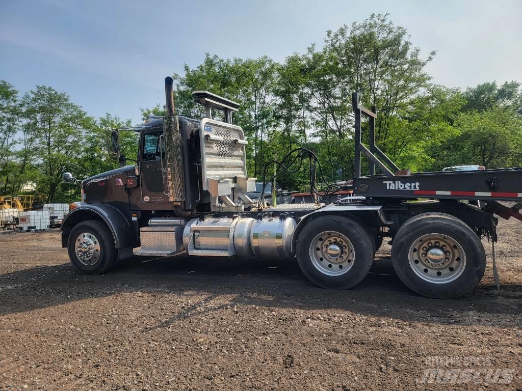 Peterbilt 365 牵引车
